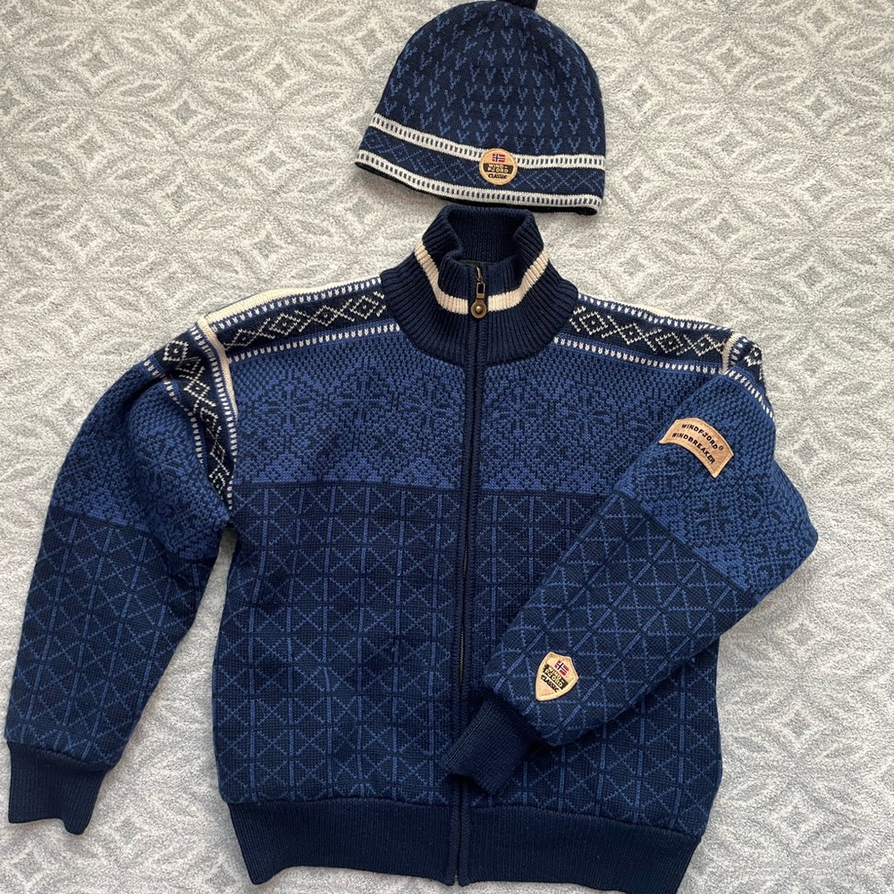 Women’s Windfjord Blue Patterned Sweater/Jacket and Hat Set